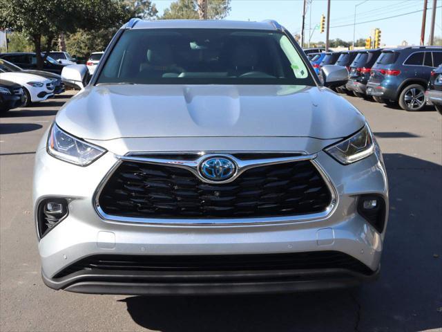 used 2022 Toyota Highlander Hybrid car, priced at $40,551