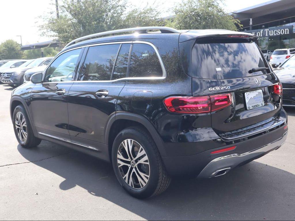used 2026 Mercedes-Benz GLB 250 car