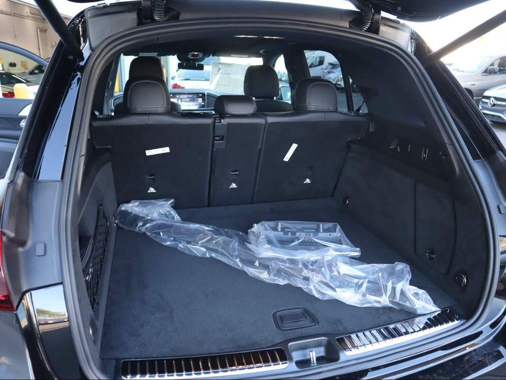 new 2025 Mercedes-Benz AMG GLE 53 car, priced at $90,385