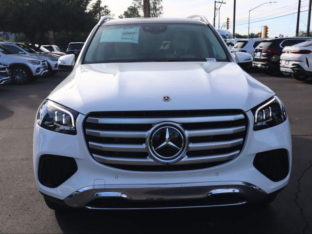 new 2024 Mercedes-Benz GLS 450 car, priced at $90,980