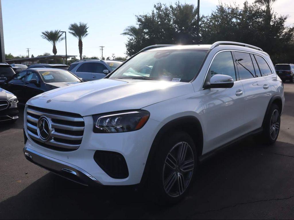 new 2024 Mercedes-Benz GLS 450 car, priced at $90,980