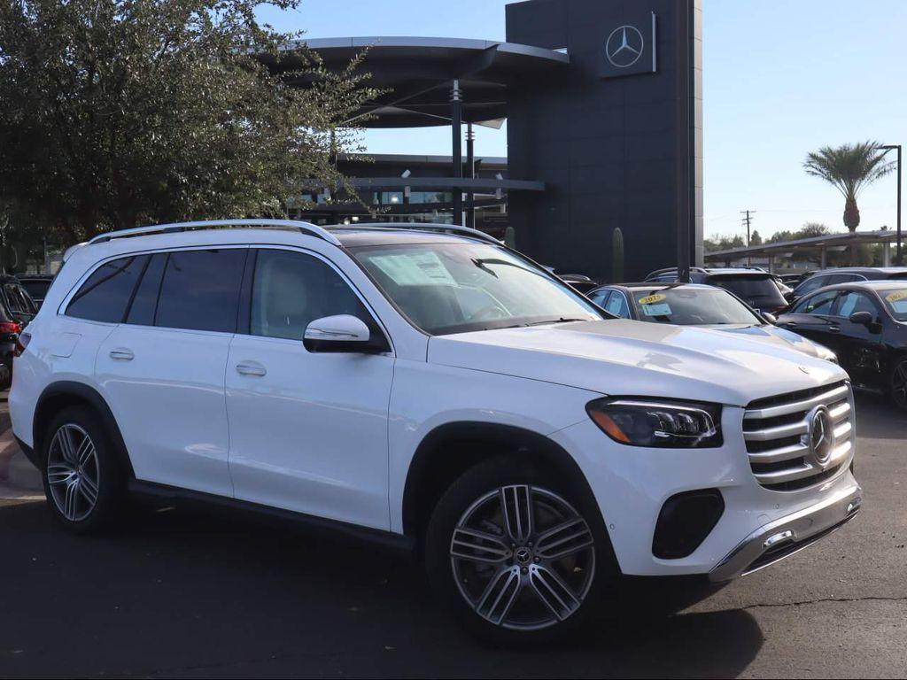 new 2024 Mercedes-Benz GLS 450 car, priced at $90,980