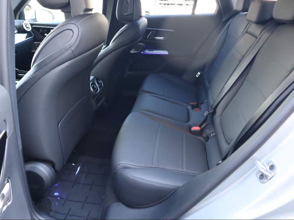 used 2026 Mercedes-Benz GLC 300 car