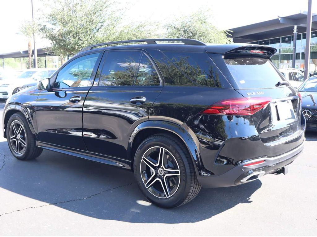 new 2026 Mercedes-Benz GLE 450 car, priced at $76,135