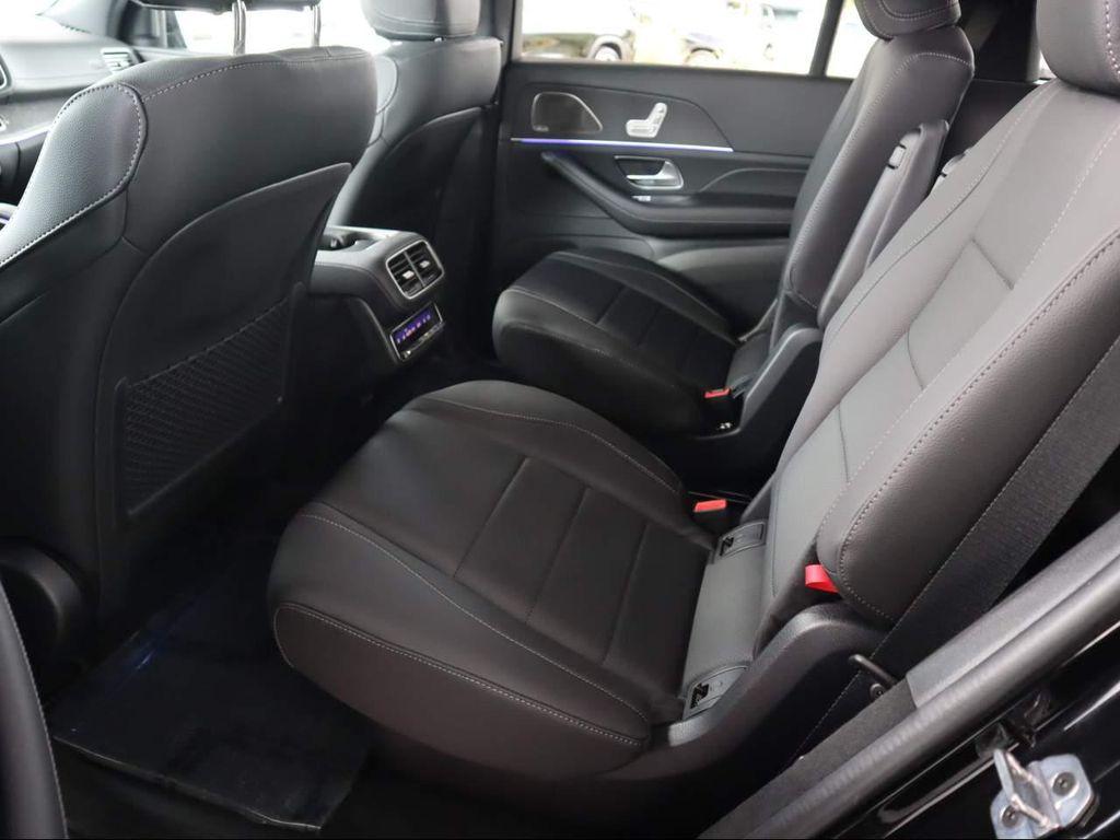 new 2025 Mercedes-Benz GLS 450 car, priced at $91,945