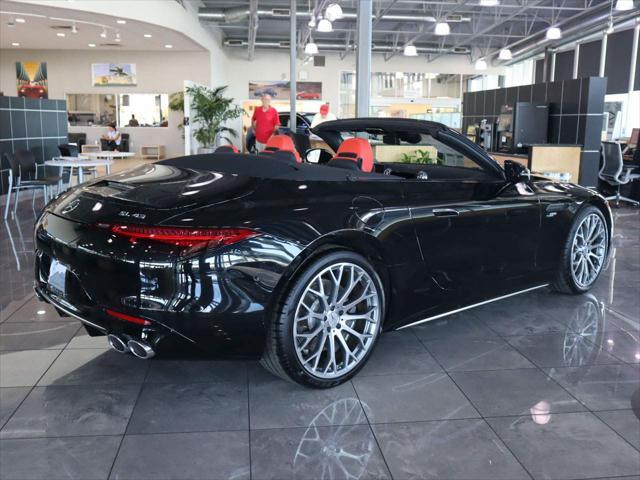 new 2024 Mercedes-Benz AMG SL 43 car, priced at $115,630