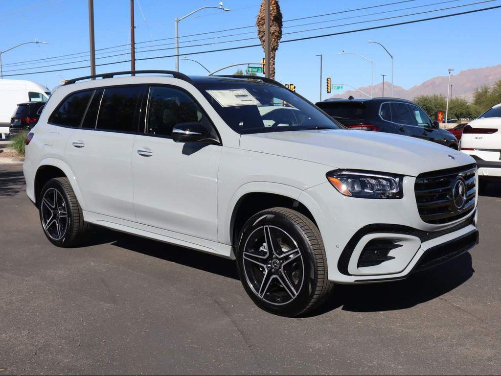 new 2026 Mercedes-Benz GLS 450 car, priced at $110,285