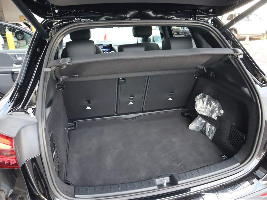 used 2025 Mercedes-Benz GLA 250 car, priced at $37,592