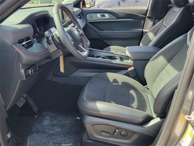 new 2025 Ford Explorer car, priced at $55,796