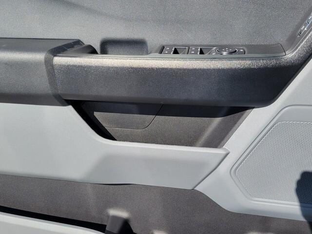 new 2025 Ford F-250 car, priced at $43,468