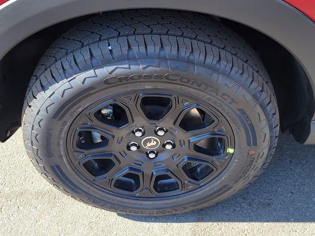 new 2025 Ford Bronco Sport car, priced at $41,872