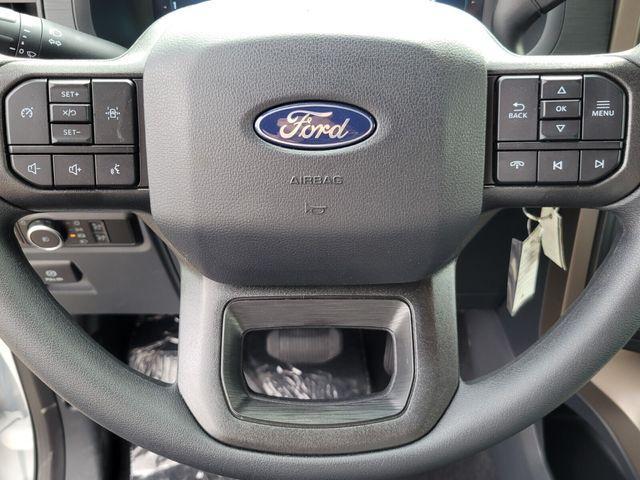 new 2025 Ford F-150 car, priced at $51,077