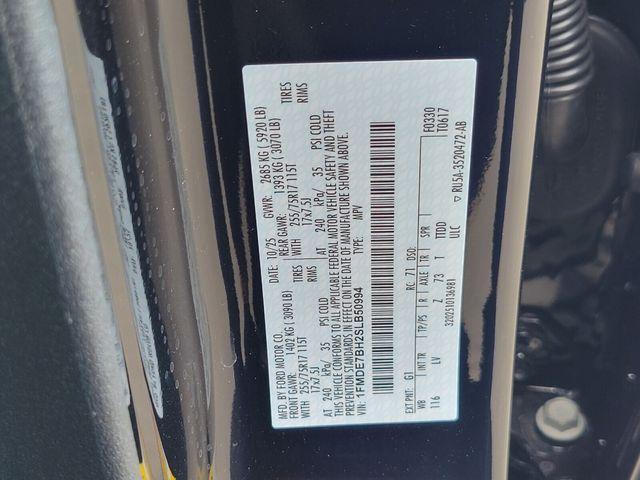 new 2025 Ford Bronco car, priced at $45,011