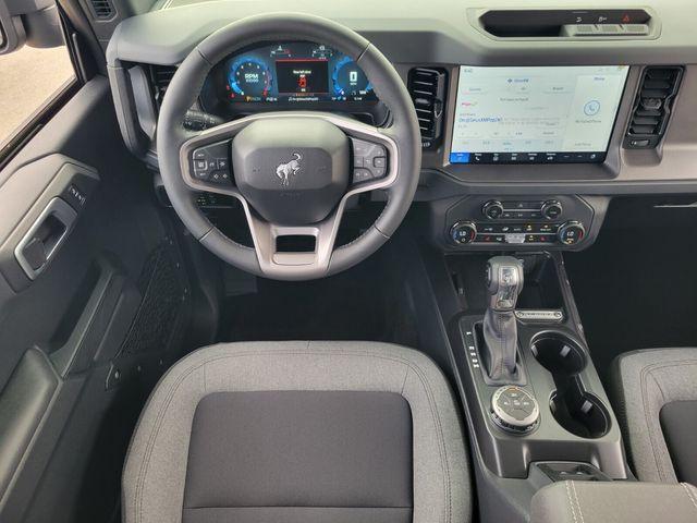 new 2025 Ford Bronco car, priced at $45,011