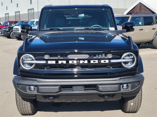 new 2025 Ford Bronco car, priced at $52,081