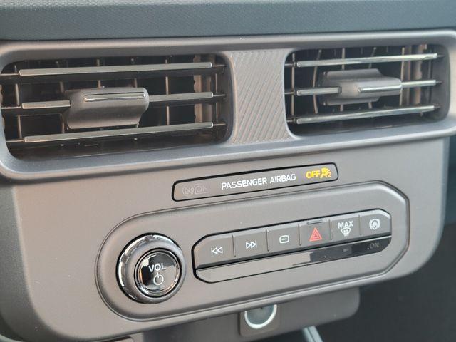 new 2025 Ford Maverick car, priced at $29,467