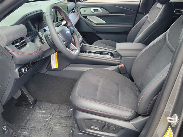 new 2025 Ford Explorer car, priced at $60,750