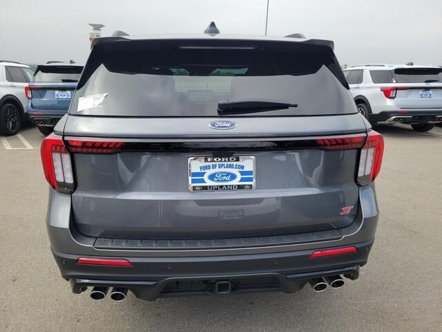 new 2025 Ford Explorer car, priced at $56,308