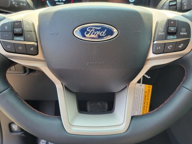 new 2025 Ford Explorer car, priced at $41,901