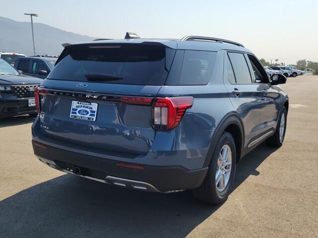 new 2025 Ford Explorer car, priced at $41,901