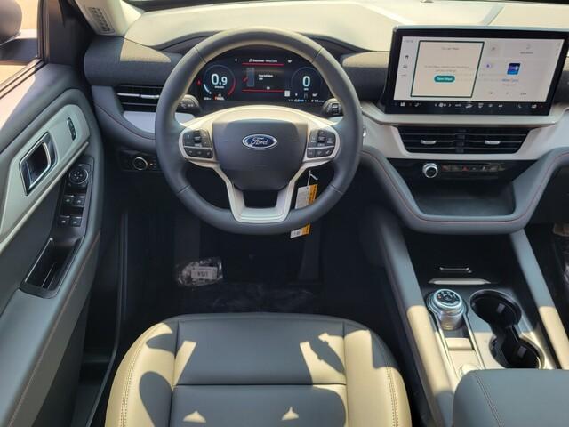 new 2025 Ford Explorer car, priced at $41,901