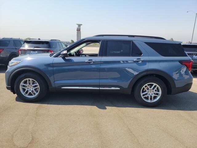 new 2025 Ford Explorer car, priced at $41,901