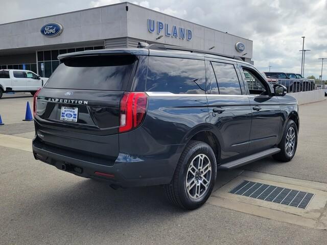 new 2025 Ford Expedition car, priced at $65,937