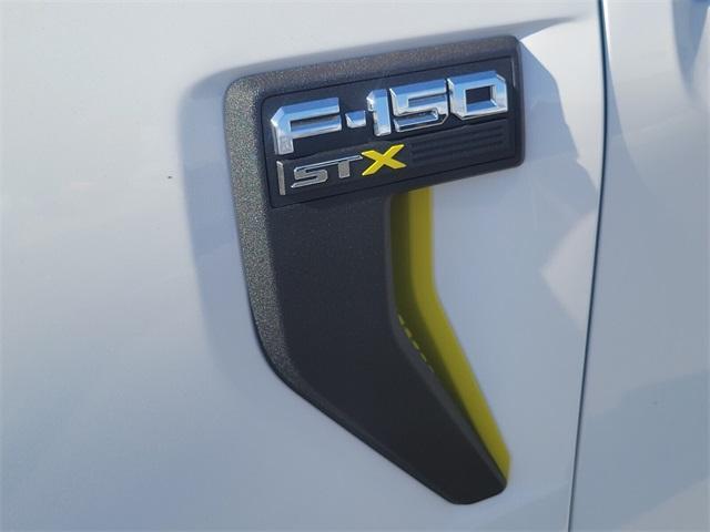 new 2025 Ford F-150 car, priced at $41,528