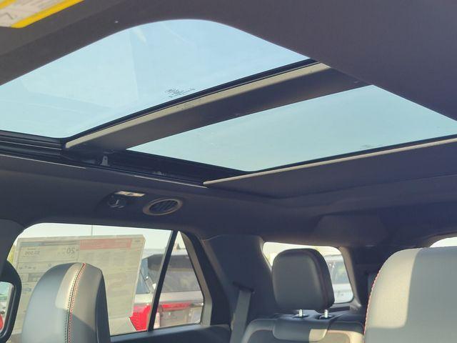 new 2025 Ford Explorer car