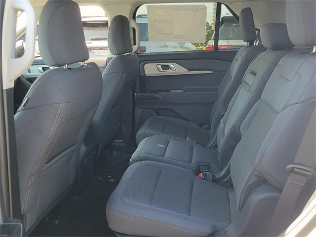 new 2025 Ford Explorer car, priced at $44,075