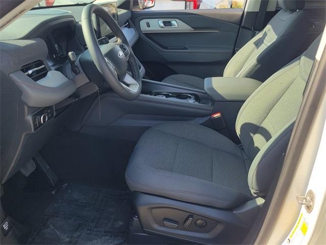 new 2025 Ford Explorer car, priced at $44,075