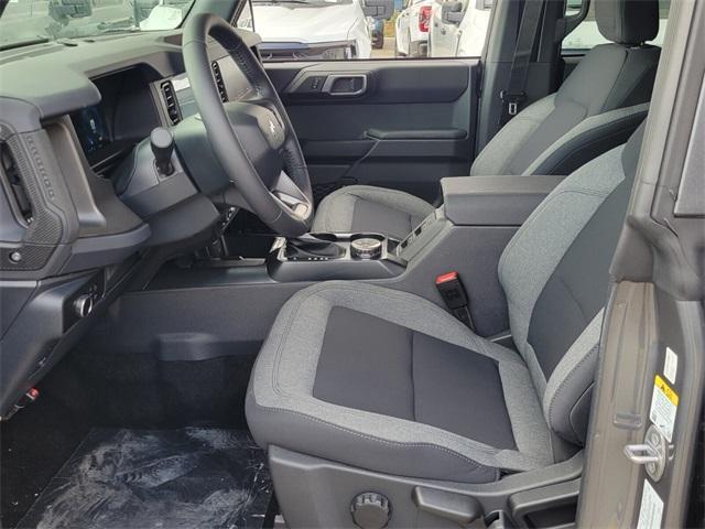 new 2025 Ford Bronco car, priced at $44,369