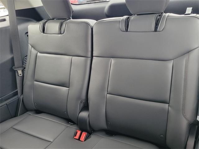 new 2025 Ford Explorer car, priced at $43,737