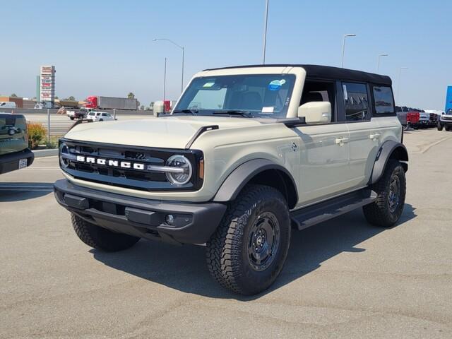 new 2025 Ford Bronco car, priced at $57,582