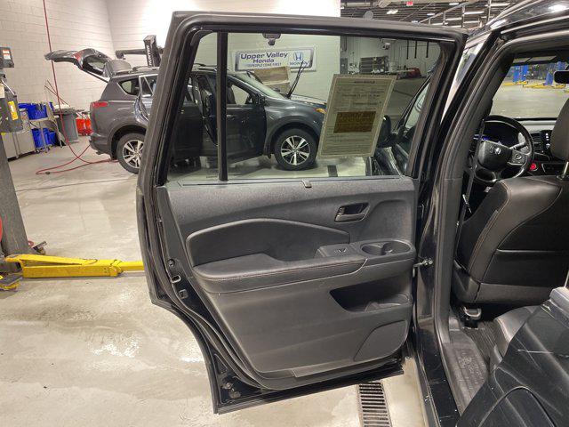 used 2022 Honda Pilot car, priced at $31,472