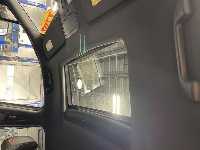 used 2022 Honda Pilot car, priced at $31,472