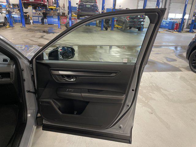 used 2025 Honda CR-V Hybrid car, priced at $37,004