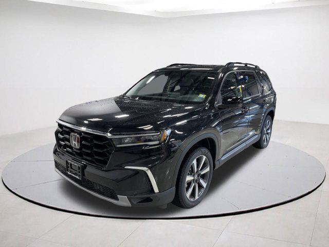 new 2025 Honda Pilot car, priced at $45,986