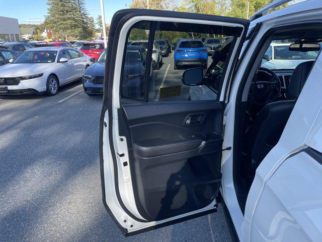 used 2018 Honda Ridgeline car, priced at $24,384