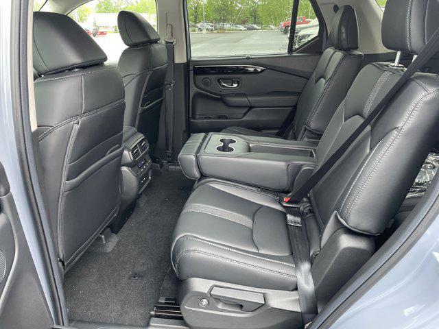 new 2025 Honda Pilot car, priced at $50,005