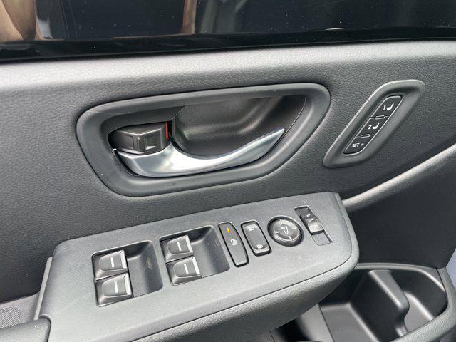 new 2025 Honda Pilot car, priced at $50,005