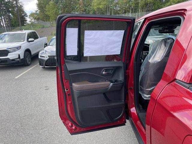 new 2025 Honda Ridgeline car, priced at $40,991