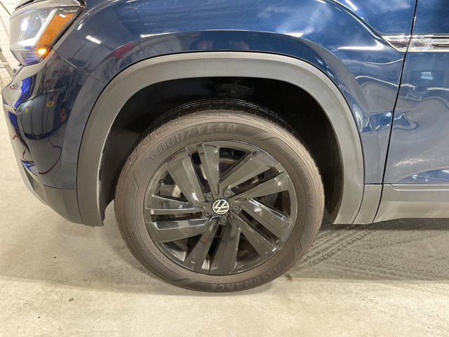 used 2022 Volkswagen Atlas Cross Sport car, priced at $26,004