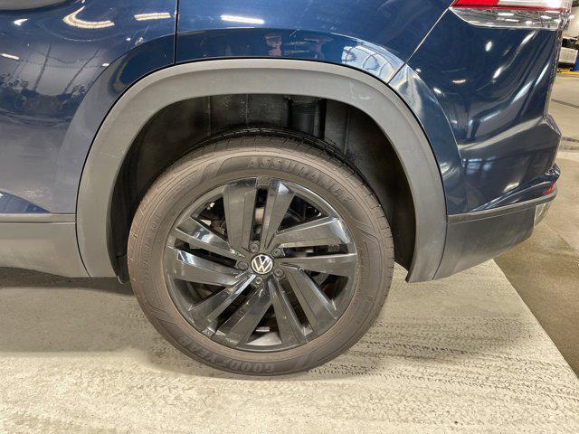 used 2022 Volkswagen Atlas Cross Sport car, priced at $26,004