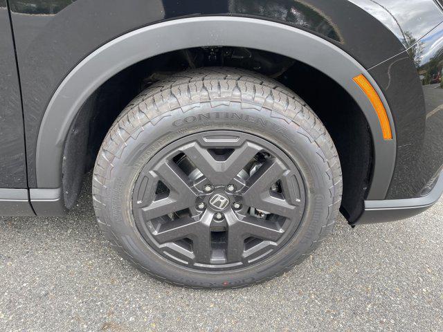 new 2026 Honda CR-V Hybrid car, priced at $37,972