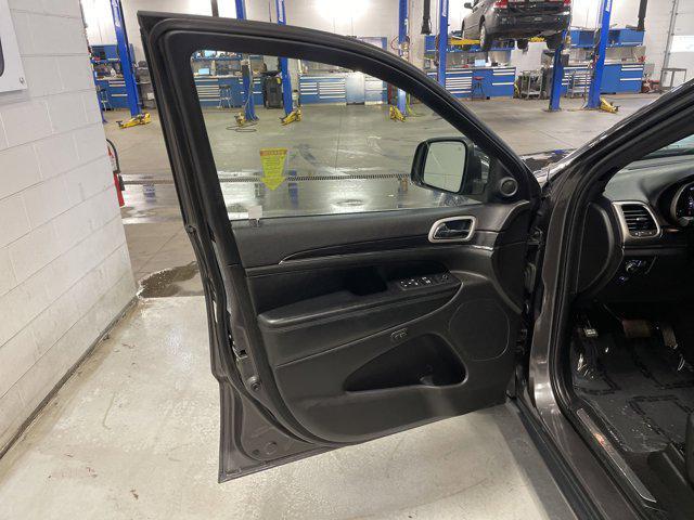 used 2020 Jeep Grand Cherokee car, priced at $22,105