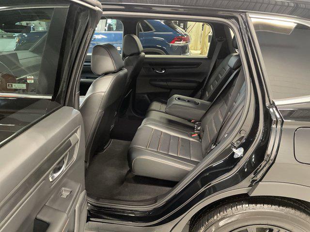 used 2025 Honda CR-V Hybrid car, priced at $37,869