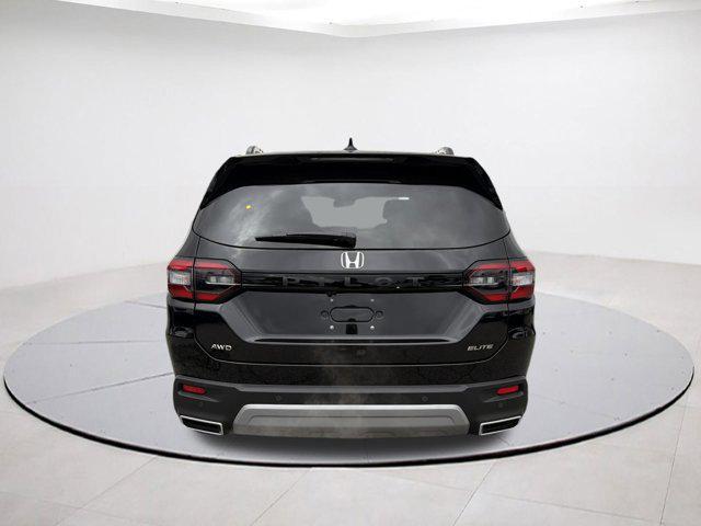 new 2025 Honda Pilot car, priced at $49,118