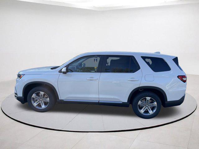 new 2025 Honda Pilot car, priced at $45,763