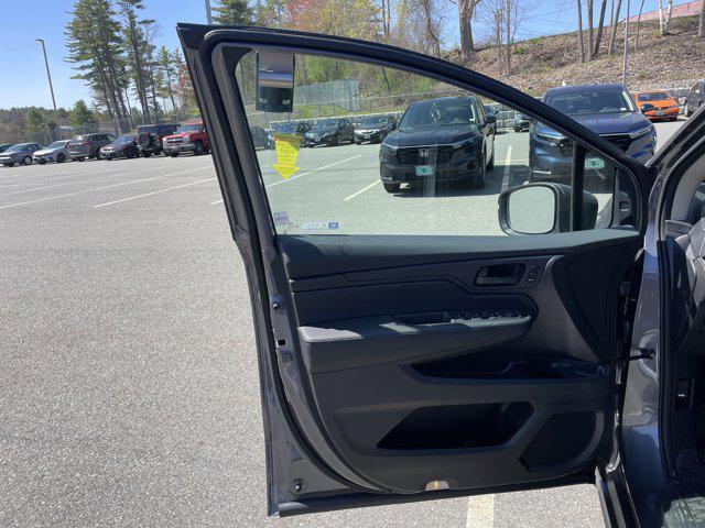 new 2025 Honda Odyssey car, priced at $43,670